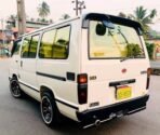 Toyota Hiace LH51 Shell Model Tail Light Assembly Set - Image 3